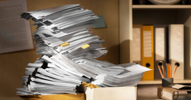 Cómo cumplir la ley al gestionar documentos confidenciales